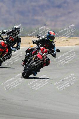 media/May-06-2024-Moto Forza (Mon) [[b33359f27d]]/2-Intermediate/Session 4 (Turns 9 and 8)/